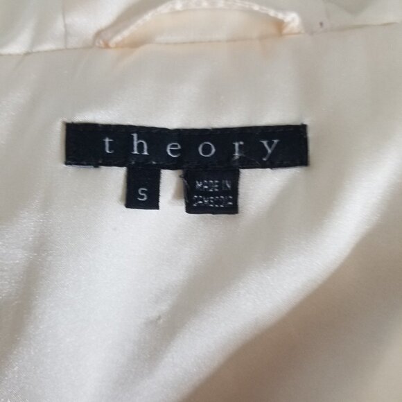 Theory hooded Down Jacket - Picture 4 of 10